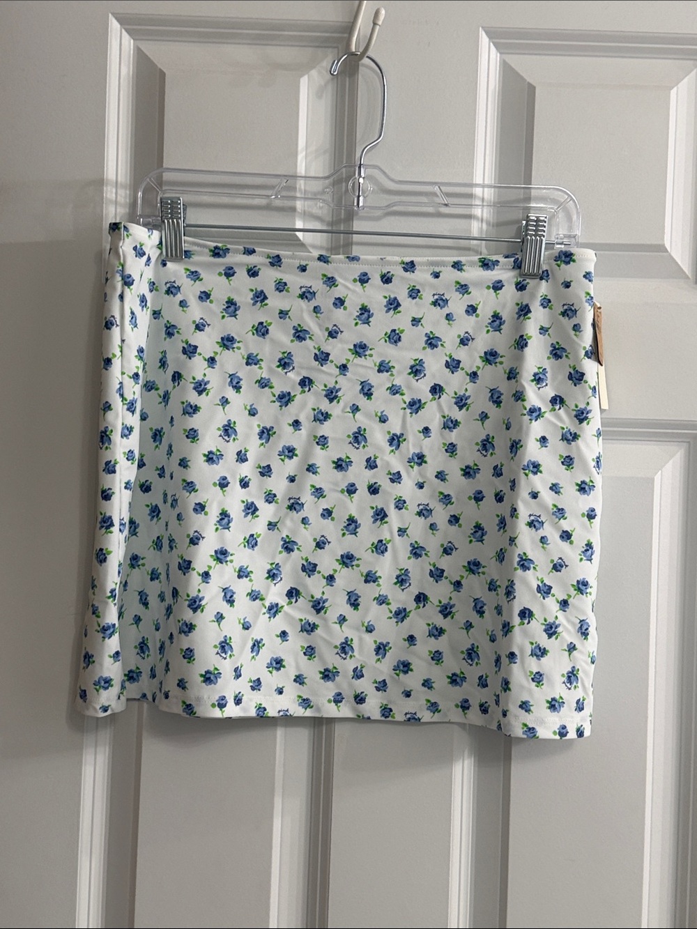 PINK Victoria's Secret White Mini Skirt with Blue Floral Print NWT